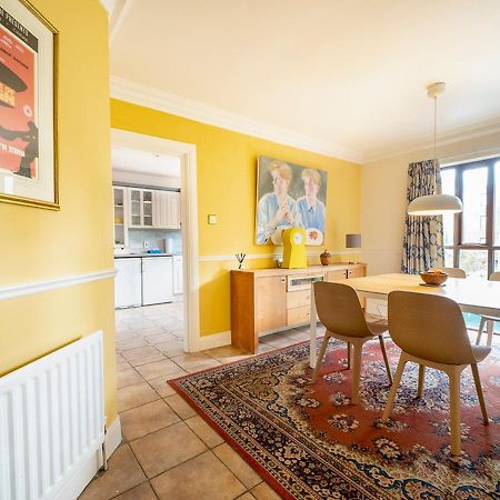 Pass The Keys Stunning 3 Bedroom Apt Leafy South Belfast With Lots Nearby Buitenkant foto