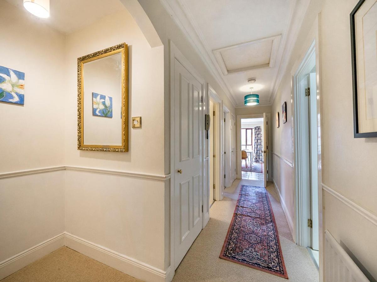 Pass The Keys Stunning 3 Bedroom Apt Leafy South Belfast With Lots Nearby Buitenkant foto
